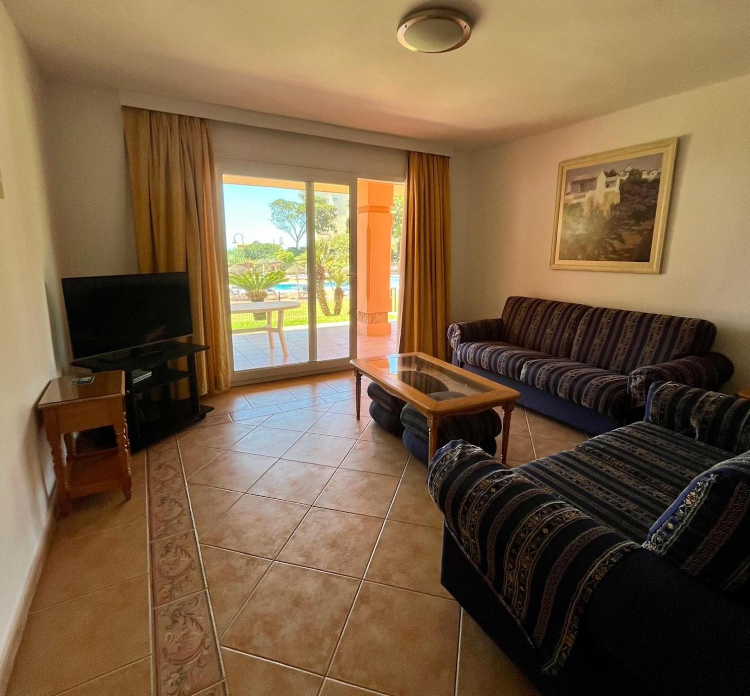 At Club Playa Real Apartemen